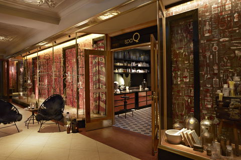 QT Sydney - Hotel Gold Coast 1
