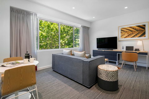 Quest Canberra City Walk - Hotel Gold Coast 7