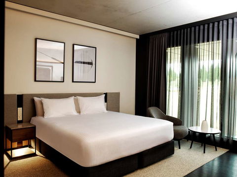 A By Adina Canberra - Hotel Gold Coast 7