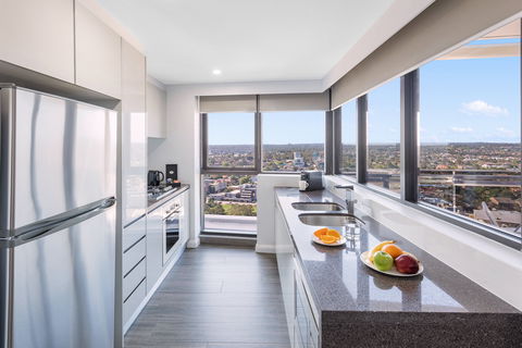 Meriton Suites Church Street, Parramatta - Hotel Gold Coast 12