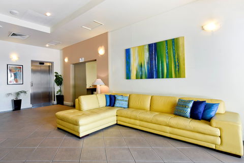 Metro Advance Apartments & Hotel - Hotel Gold Coast 2