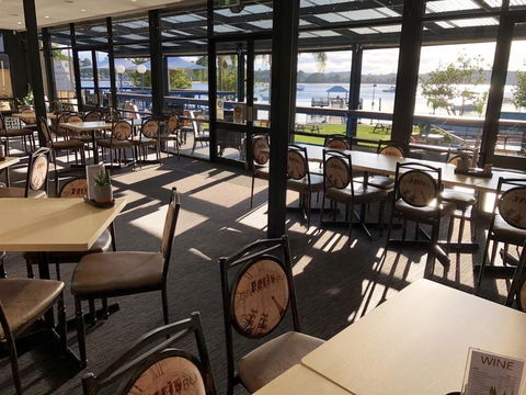 Mariners On The Waterfront - Hotel Gold Coast 14
