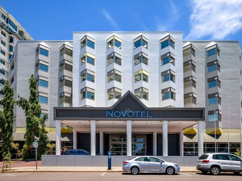 Novotel Darwin Atrium - Hotel Gold Coast 1