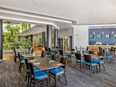 Novotel Darwin Atrium - Hotel Gold Coast 11