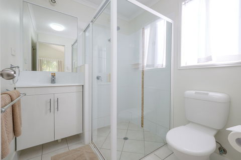 Barney Beach Accommodation Centre - Hotel Gold Coast 2
