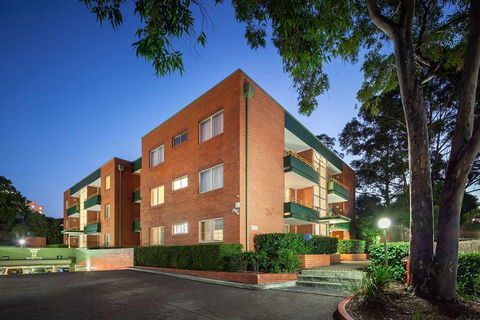 APX Apartments Parramatta - Hotel Gold Coast 0