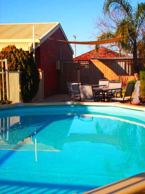 Riverland Motel - Hotel Gold Coast 2