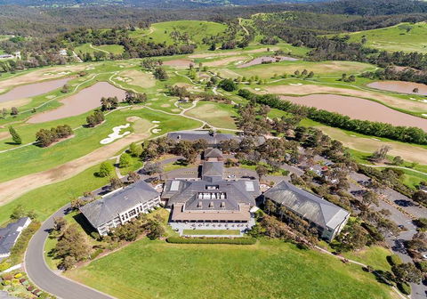 Yarra Valley Lodge - Hotel Gold Coast 2