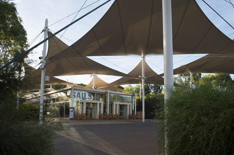 Sails In The Desert Hotel - Hotel Gold Coast 1