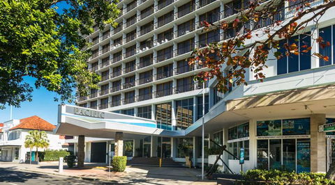 Pacific Hotel Cairns - Hotel Gold Coast 1