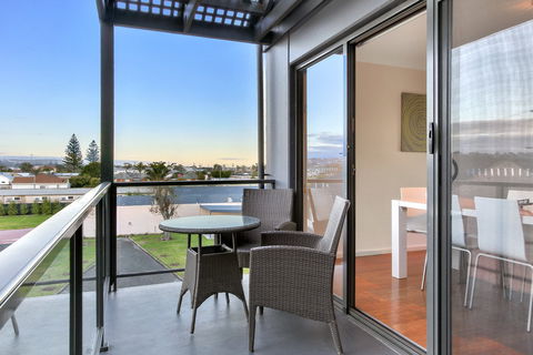 Bellevue On The Lakes - Hotel Gold Coast 1
