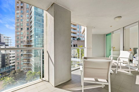 Astra Apartments Chatswood - Hotel Gold Coast 2