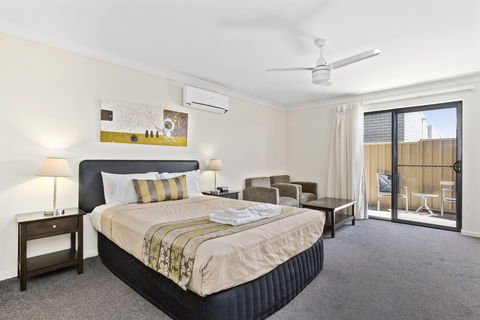Blackwater Central Motel - Hotel Gold Coast 1