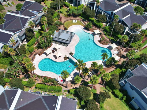 Pullman Magenta Shores Resort - Hotel Gold Coast 1