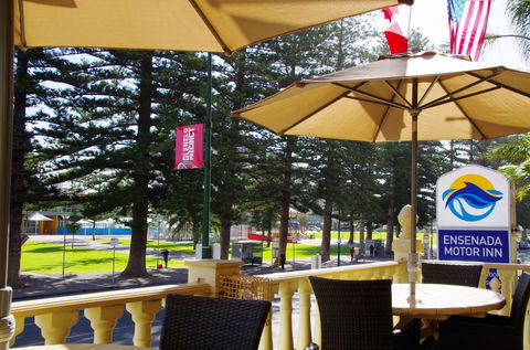 Ensenada Motor Inn - Hotel Gold Coast 1