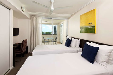 Cairns Central Plaza Apartment - Hotel Gold Coast 2