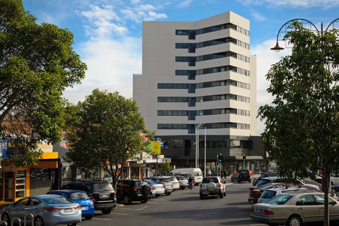 Apartments @ IKON Glen Waverley - Hotel Gold Coast 0