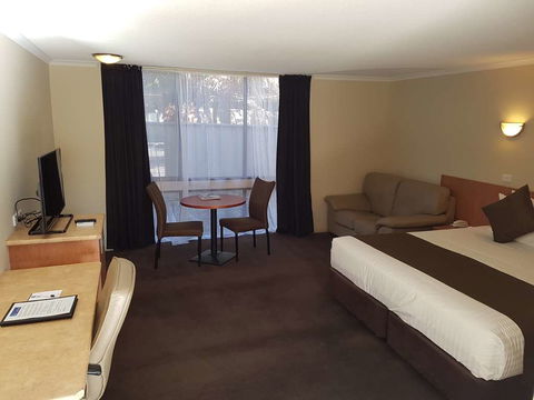 Best Western Chaffey Intl Motor Inn - Hotel Gold Coast 2