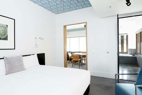 Peppers Gallery Hotel, Canberra - Hotel Gold Coast 12