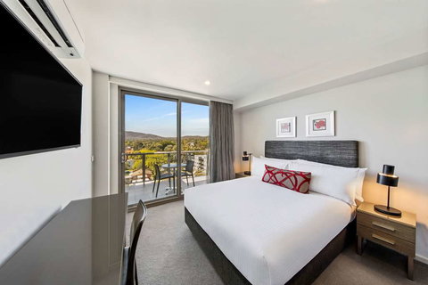 Adina Serviced Apts Canberra Dickson - Hotel Gold Coast 9