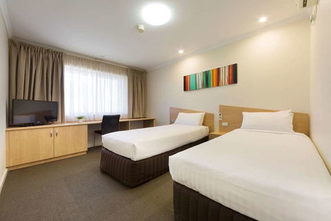 Ramada Encore By Wyndham Belconnen - Hotel Gold Coast 1