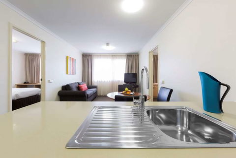 Ramada Encore By Wyndham Belconnen - Hotel Gold Coast 3