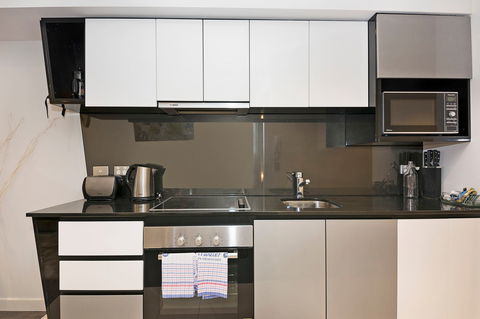 Astra Apartments Perth - Hotel Gold Coast 14