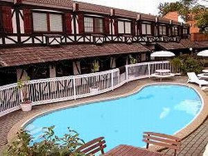 Golden Chain Ascot Motor Inn - Hotel Gold Coast 2