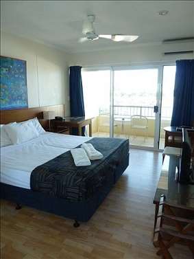 Cullen Bay Resorts - Hotel Gold Coast 4