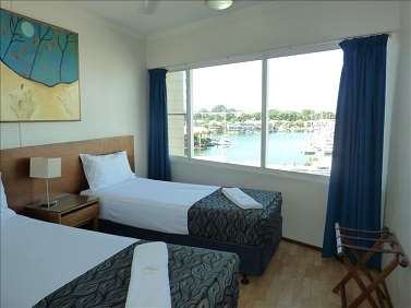 Cullen Bay Resorts - Hotel Gold Coast 10