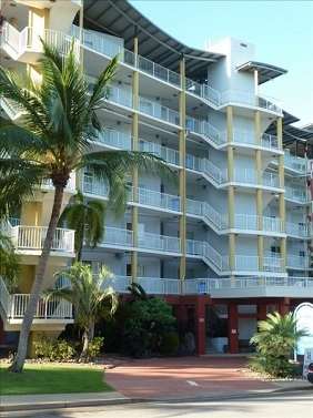 Cullen Bay Resorts - Hotel Gold Coast 11