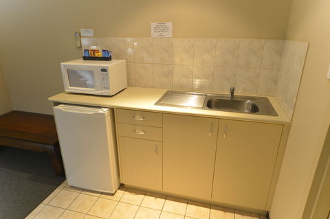 Wattle Grove Motel - Hotel Gold Coast 5