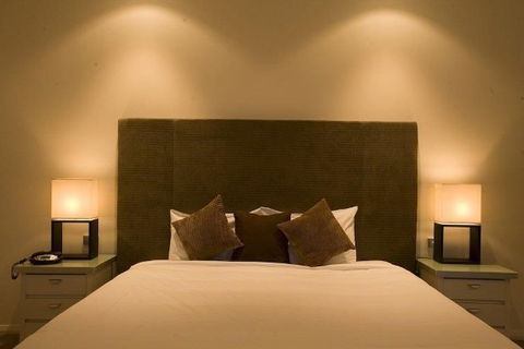 Beau Monde International - Hotel Gold Coast 4