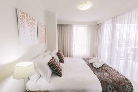 Newcastle Central Plaza - Hotel Gold Coast 2