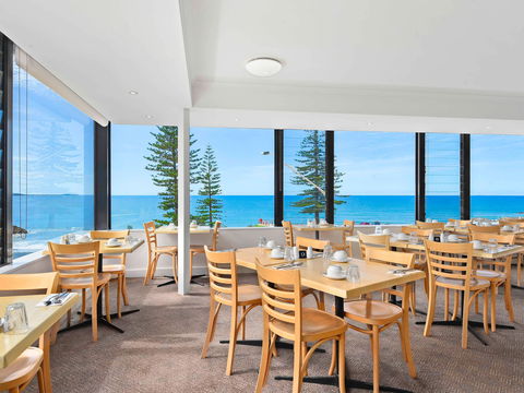 Ibis Styles Port Macquarie - Hotel Gold Coast 2