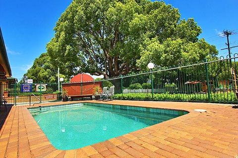 Garden City Motor Inn - Hotel Gold Coast 1