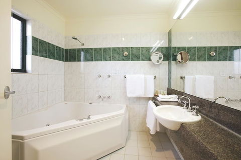 Gateway On Monash - Hotel Gold Coast 1