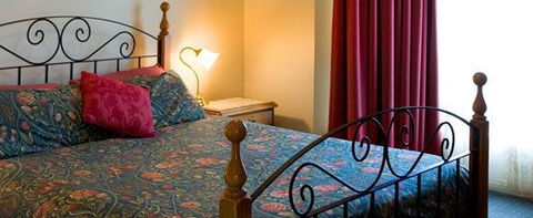 John Pirie Motor Inn - Hotel Gold Coast 0