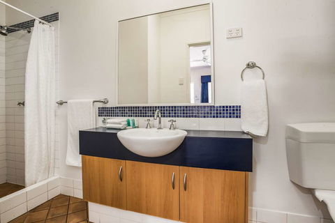 Karratha Central Apartments - Hotel Gold Coast 2