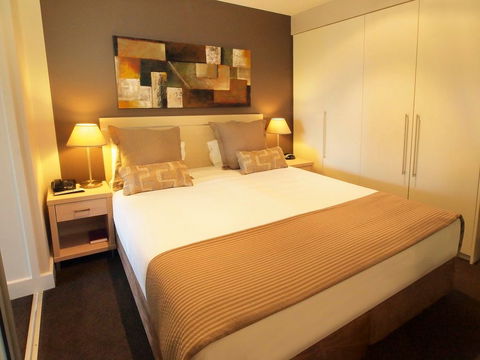 Oaks Pier Plaza - Hotel Gold Coast 2