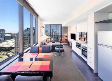 Aura On Flinders - Hotel Gold Coast 2