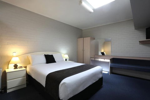 Redhill Tamworth Motor Inn - Hotel Gold Coast 1