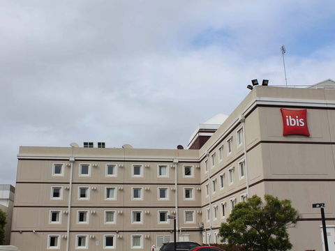 Ibis Newcastle - Hotel Gold Coast 2