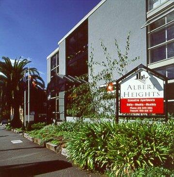 Albert Heights Service Apts - Hotel Gold Coast 0
