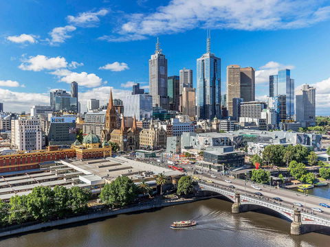 Quay West Suites Melbourne - Hotel Gold Coast 0