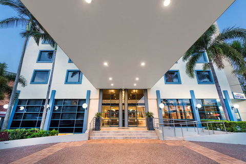 Best Western Plus Hotel Diana - Hotel Gold Coast 0