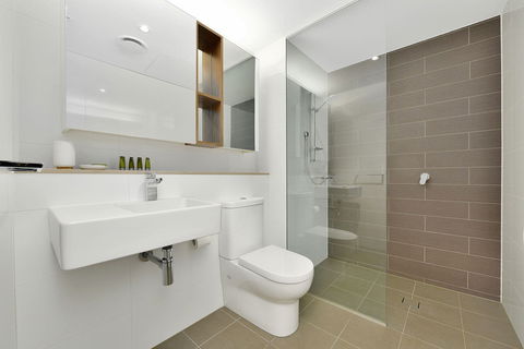 Astra Apartments MacQuarie Park - Hotel Gold Coast 1