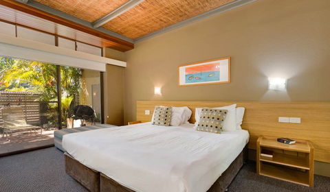 Nautilus Beachfront Villas & Spa - Hotel Gold Coast 1