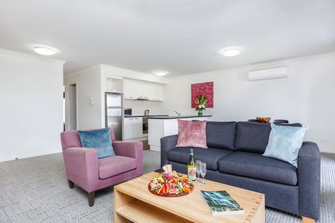 Quest Sale - Hotel Gold Coast 2