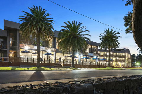 North Pier Hotel Cowes - Hotel Gold Coast 0